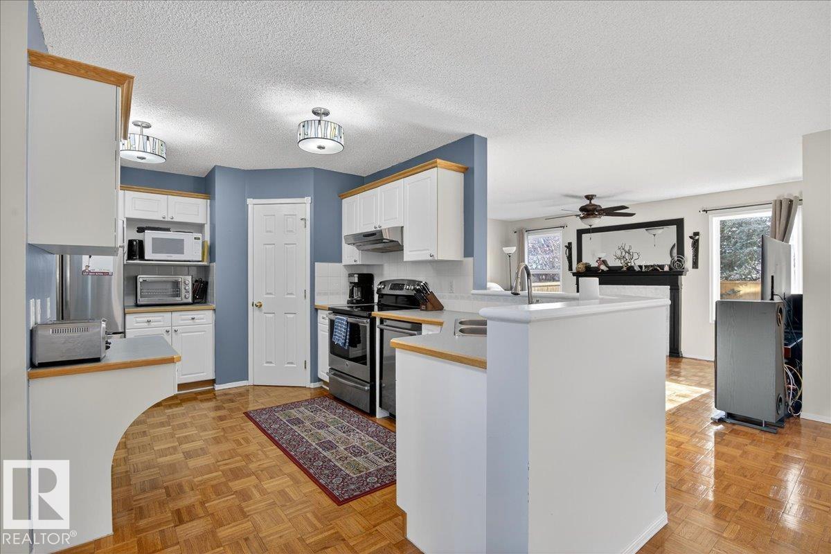 2841 41 Av Nw, Edmonton, Alberta  T6T 1M4 - Photo 9 - E4465561