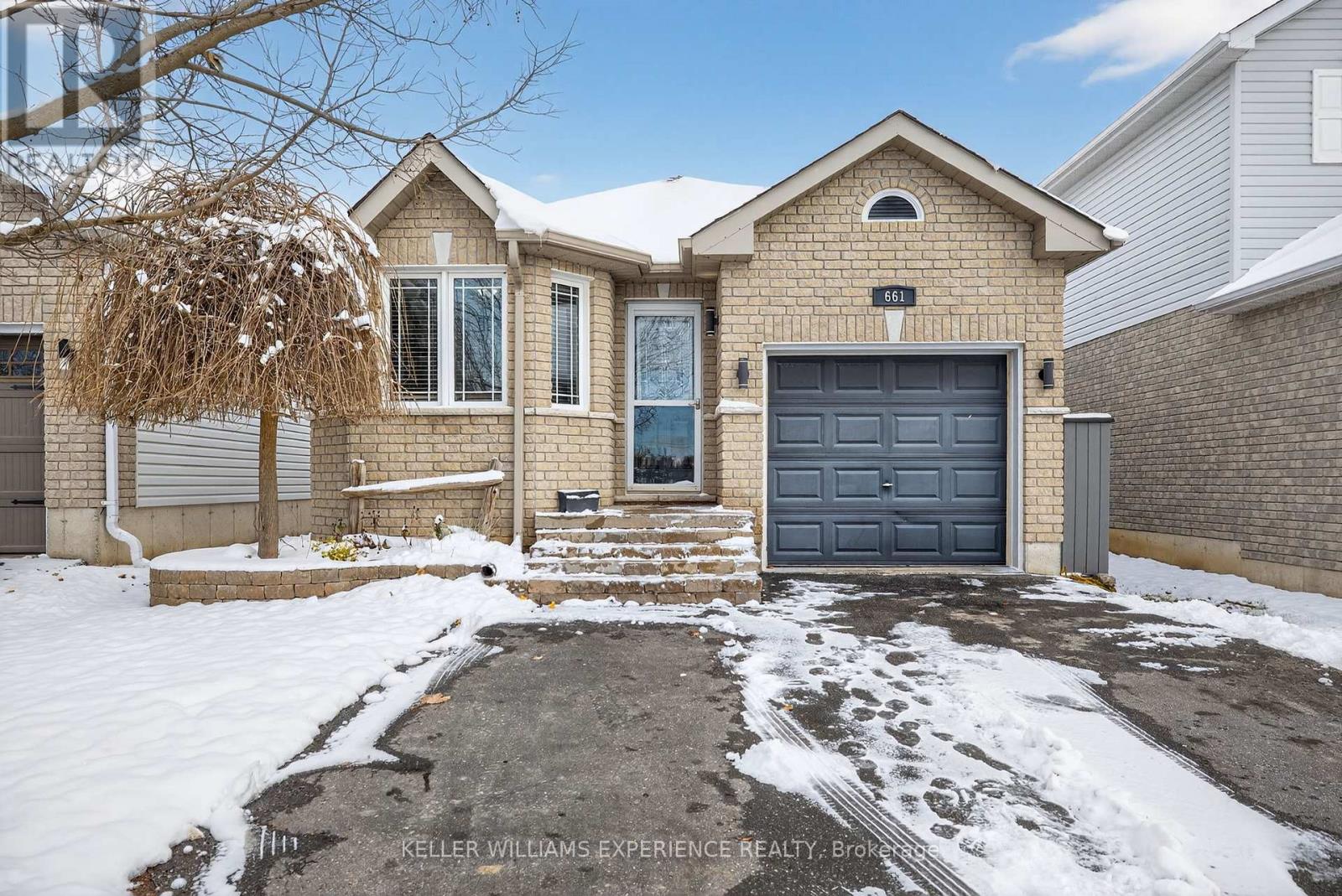 661 CLANCY CRESCENT, Peterborough, Ontario