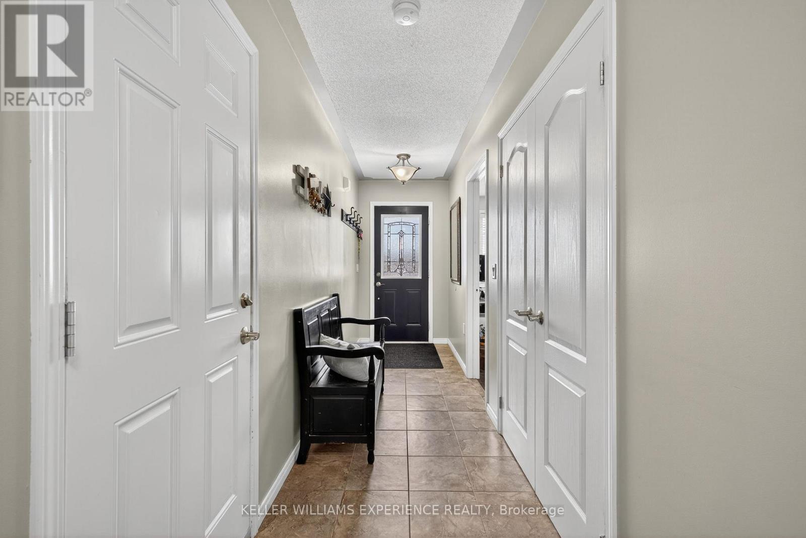 661 Clancy Crescent, Peterborough, Ontario  K9K 2S3 - Photo 5 - X12540016