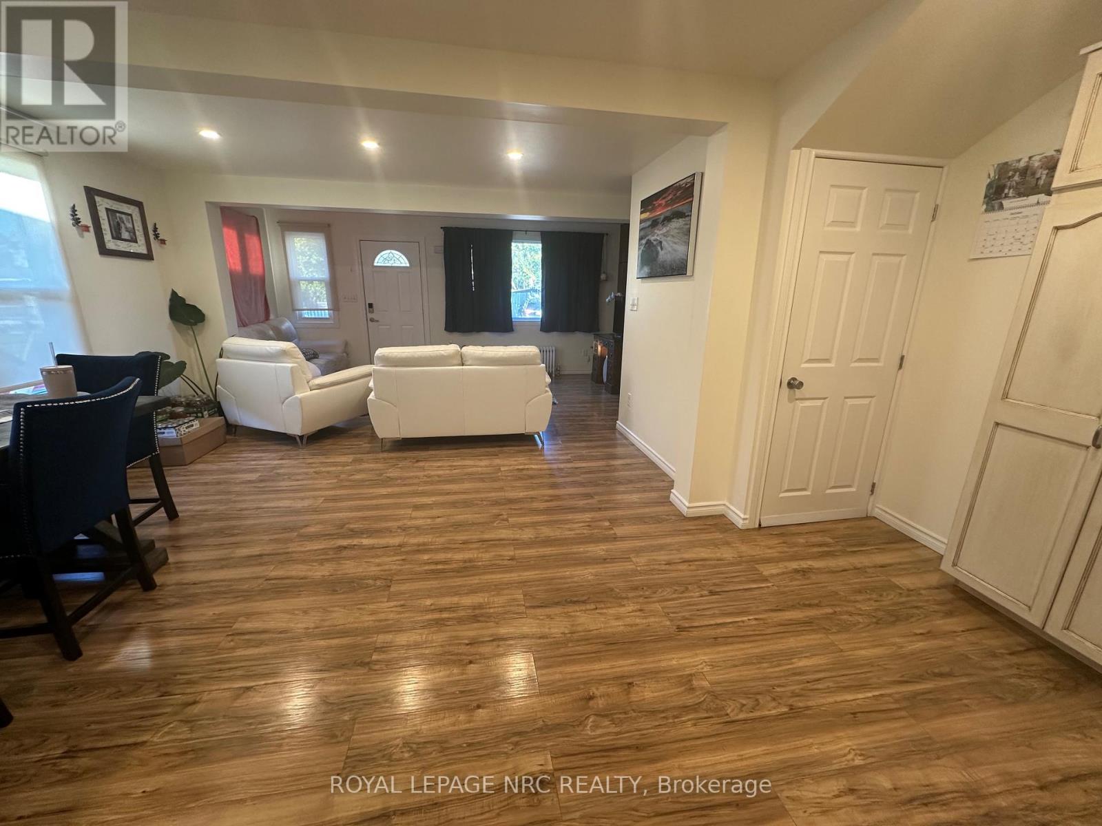 3 Portland Street, Thorold, Ontario  L2V 1R9 - Photo 17 - X12540156