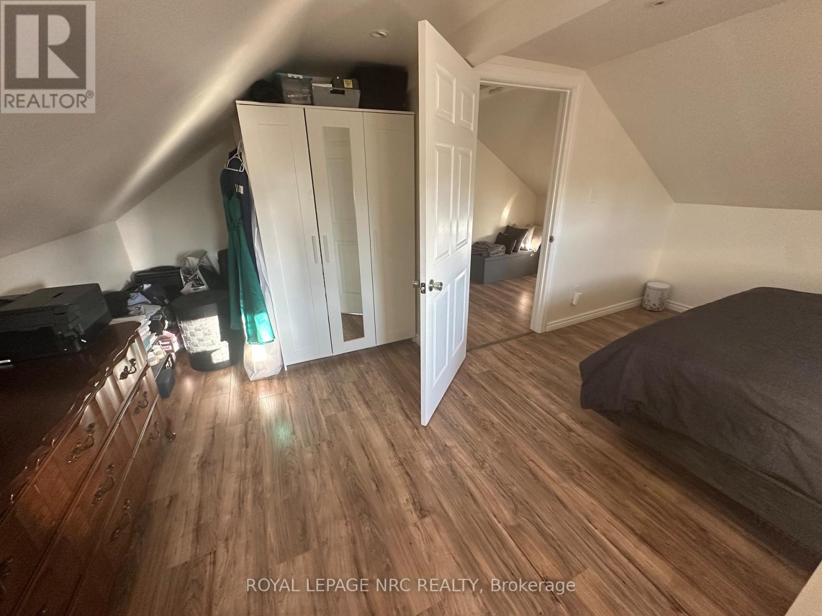 3 Portland Street, Thorold, Ontario  L2V 1R9 - Photo 29 - X12540156