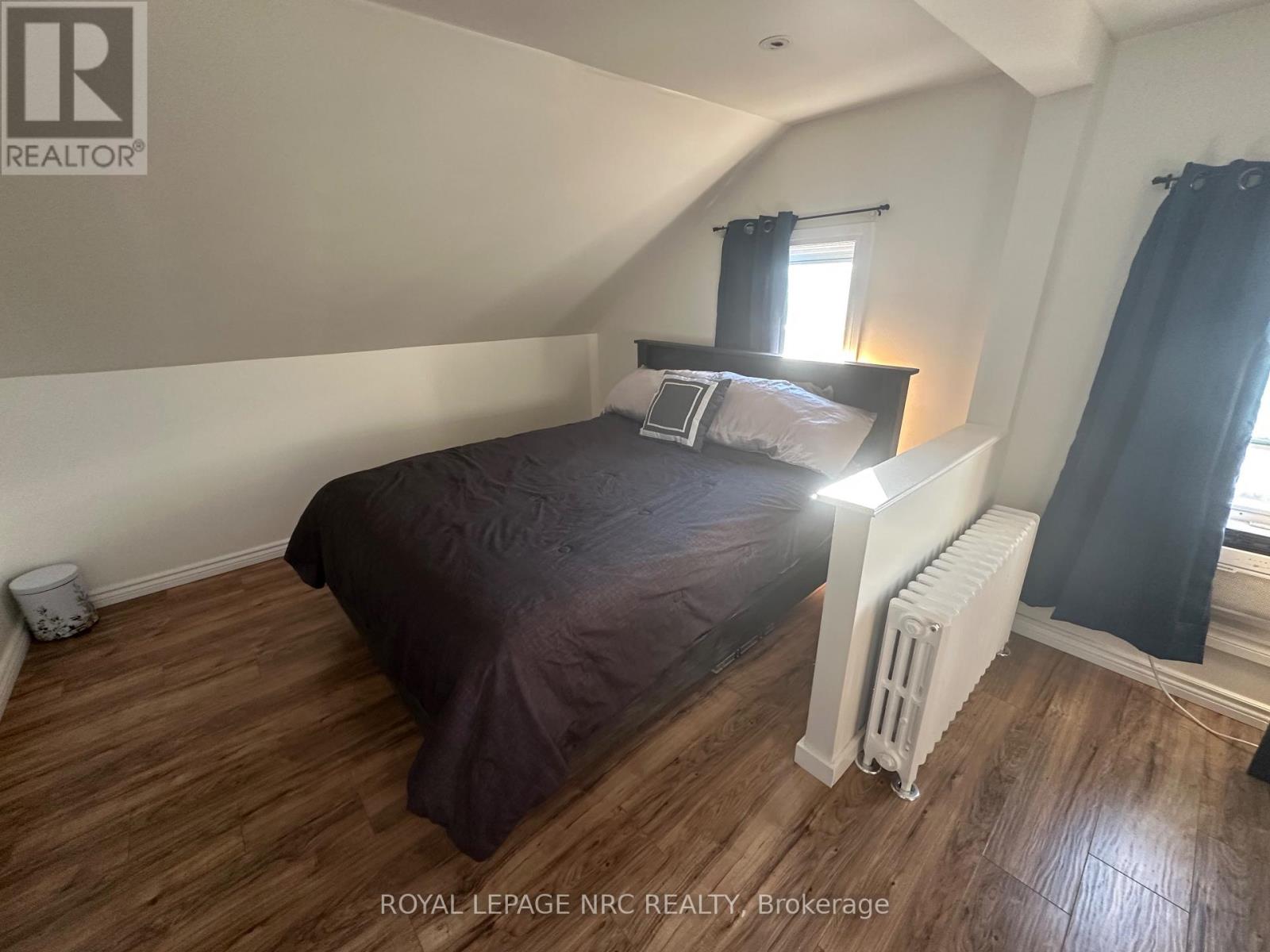 3 Portland Street, Thorold, Ontario  L2V 1R9 - Photo 30 - X12540156