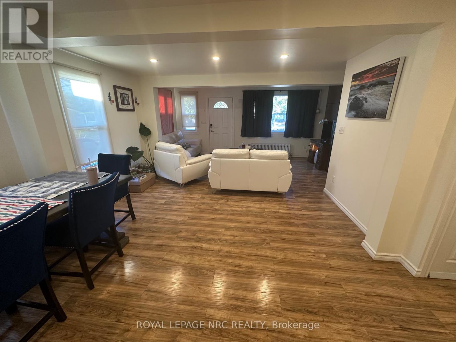 3 Portland Street, Thorold, Ontario  L2V 1R9 - Photo 8 - X12540156