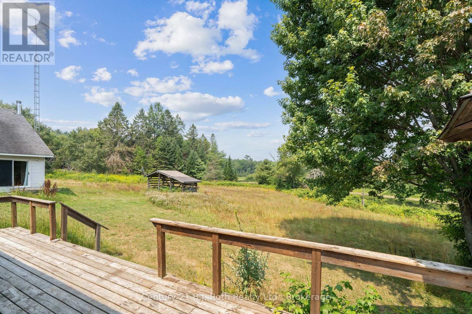 2377 Fraserburg Road, Lake Of Bays, Ontario  P1L 1X3 - Photo 37 - X12540190