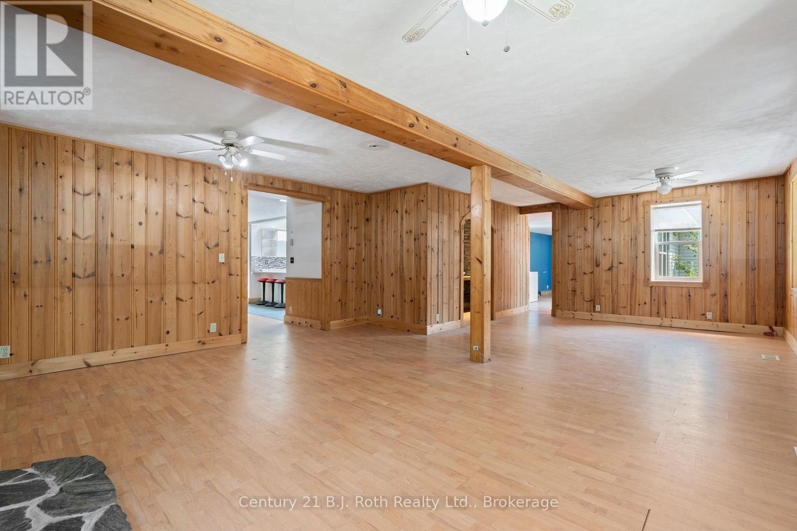 2377 Fraserburg Road, Lake Of Bays, Ontario  P1L 1X3 - Photo 6 - X12540190