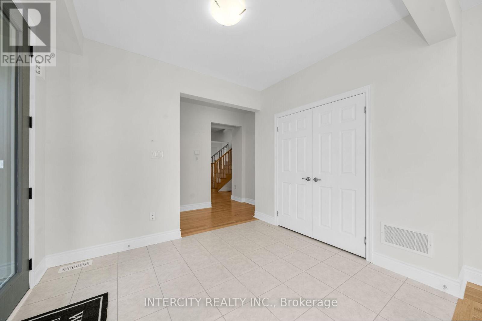 Lot 198 - 65 Goodview Drive, Brampton, Ontario  L6R 4E6 - Photo 6 - W12530978