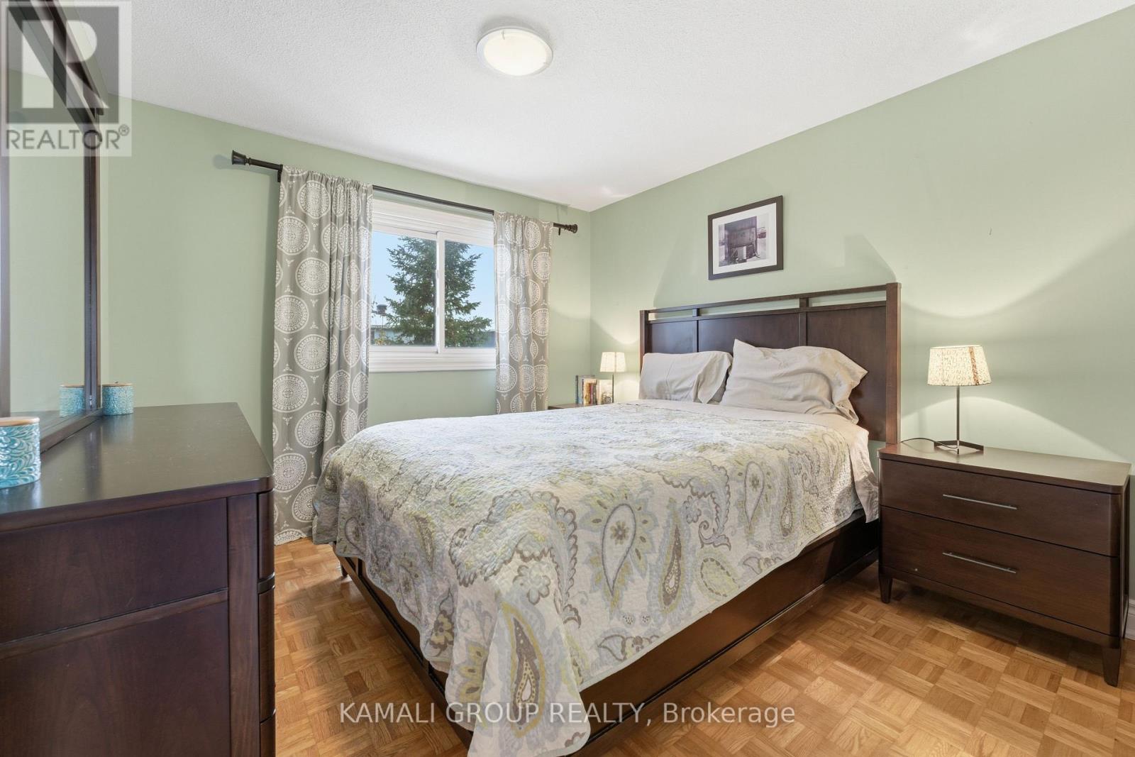 Main - 112 Kersey Crescent, Richmond Hill, Ontario  L4C 5V8 - Photo 16 - N12534920