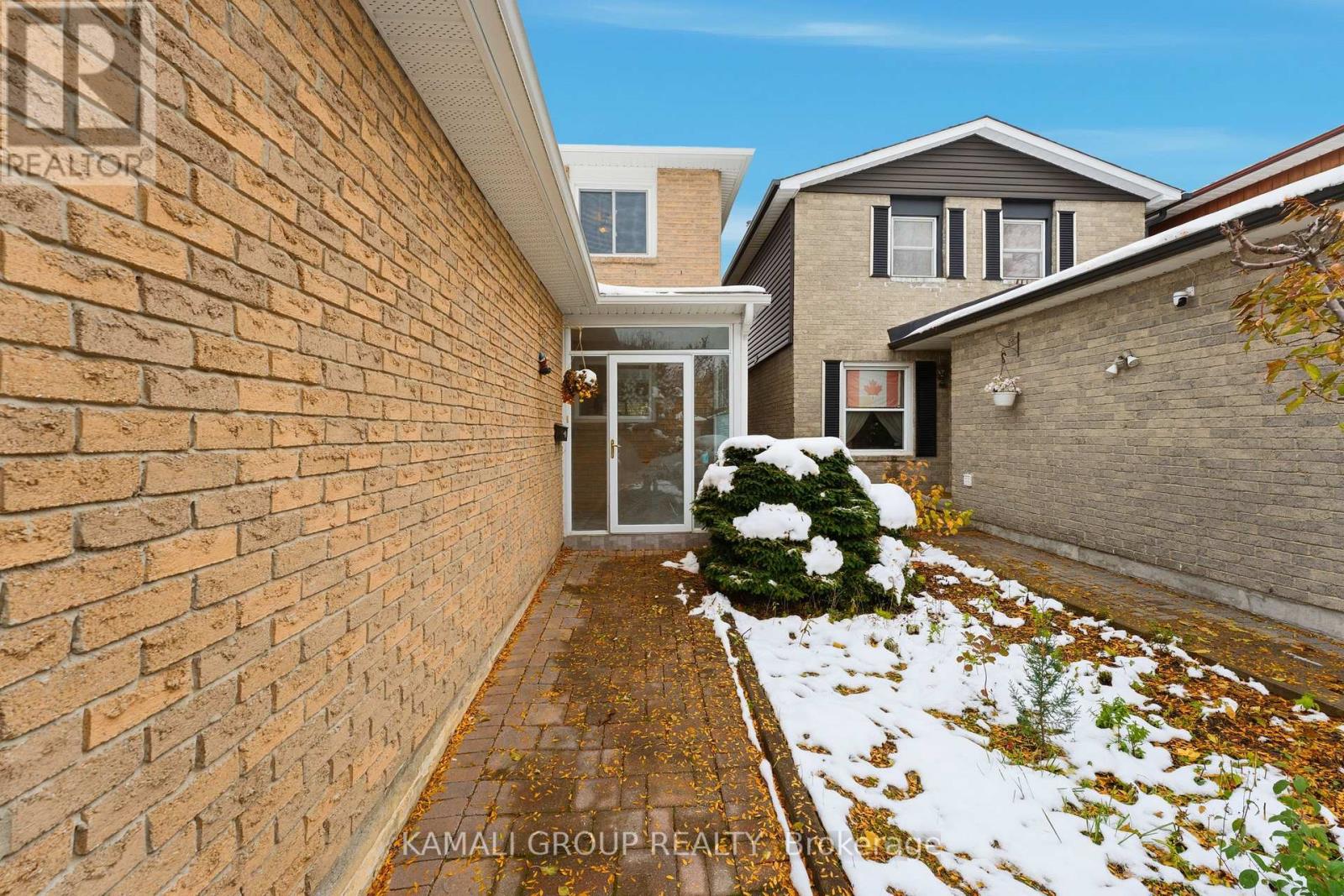 Main - 112 Kersey Crescent, Richmond Hill, Ontario  L4C 5V8 - Photo 23 - N12534920