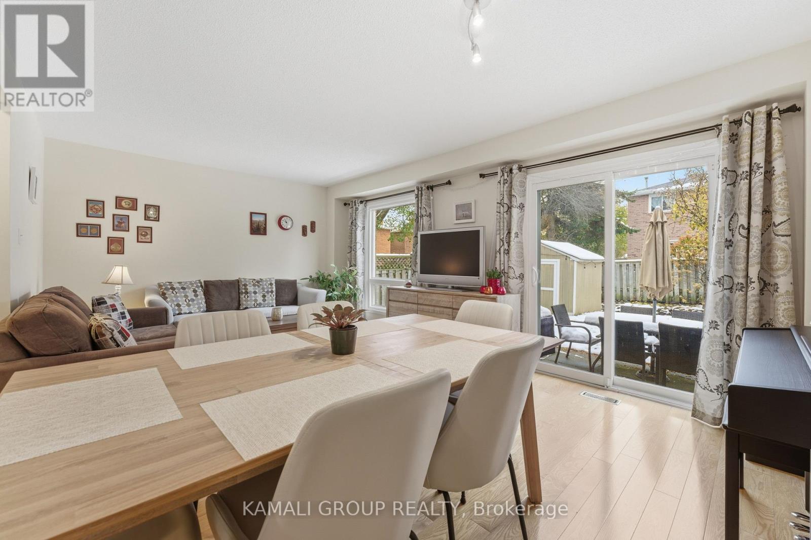 Main - 112 Kersey Crescent, Richmond Hill, Ontario  L4C 5V8 - Photo 12 - N12534920