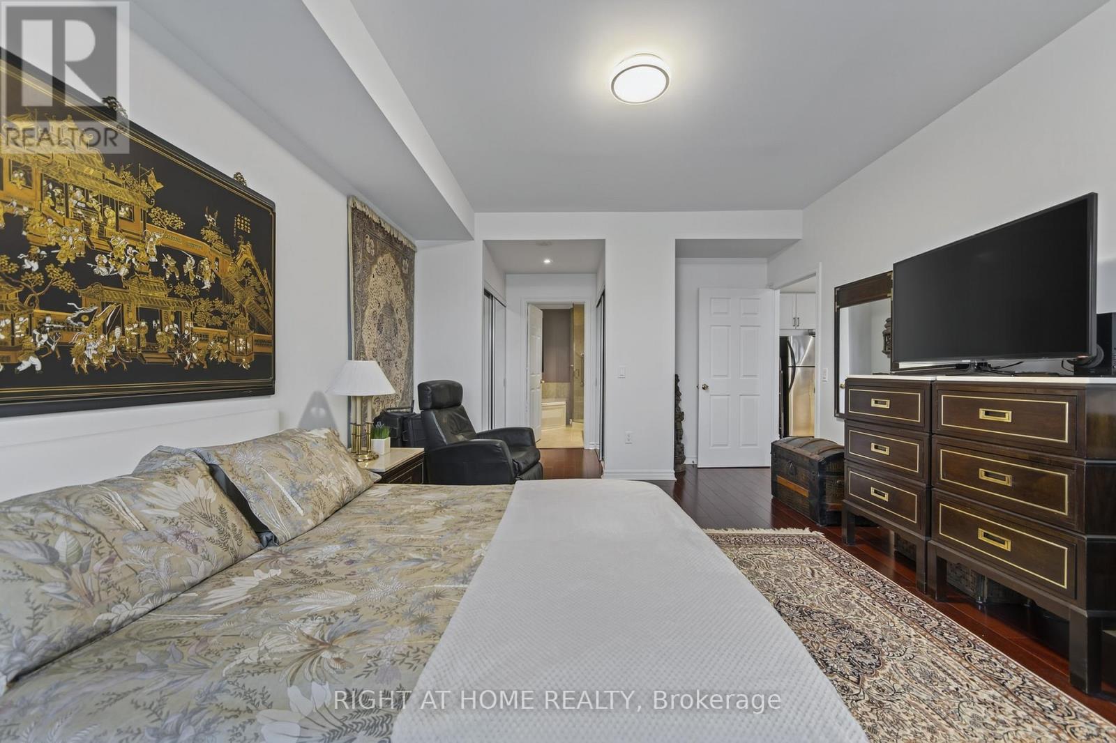 409 - 6 Toronto Street, Barrie, Ontario L4N 9R2 - Photo 16 - S12526486