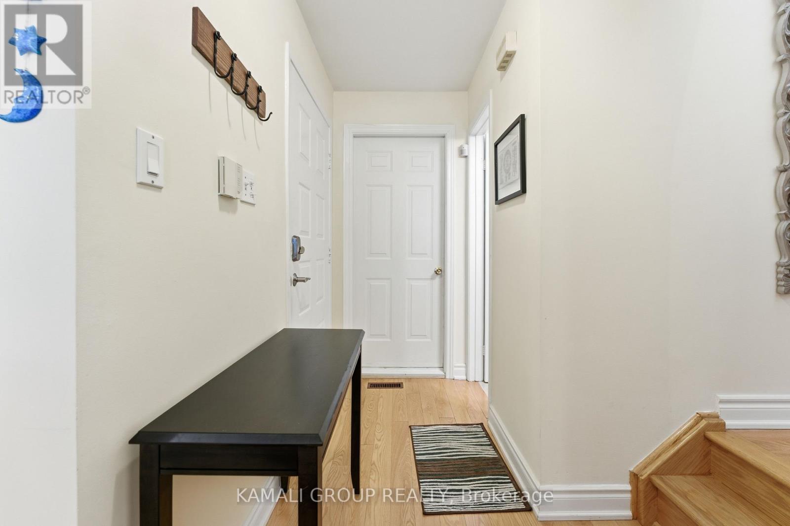 Main - 112 Kersey Crescent, Richmond Hill, Ontario  L4C 5V8 - Photo 14 - N12534920