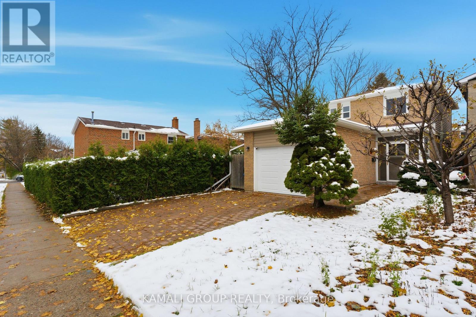 Main - 112 Kersey Crescent, Richmond Hill, Ontario  L4C 5V8 - Photo 2 - N12534920