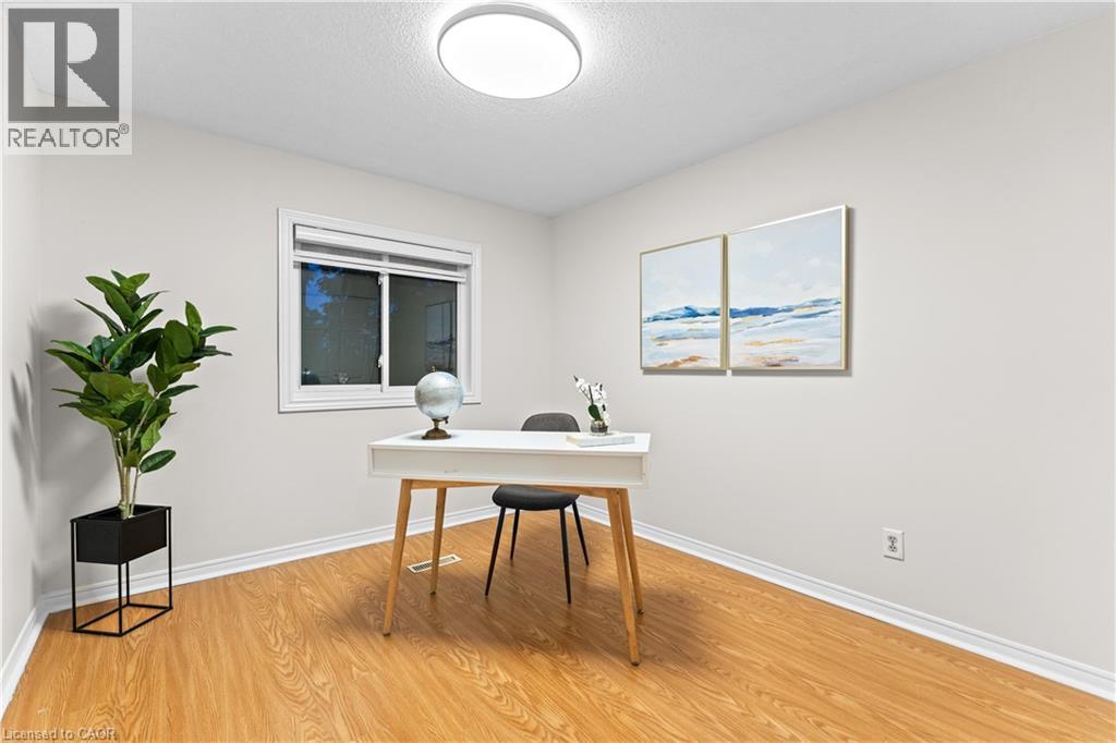 26 Woolwich Street, Kitchener, Ontario N2K 1R9 - Photo 25 - 40787902