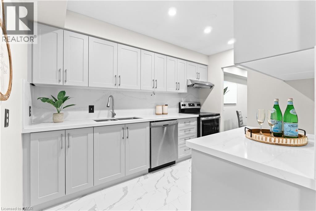 26 Woolwich Street, Kitchener, Ontario N2K 1R9 - Photo 7 - 40787902