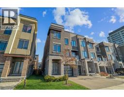 84 SALTERTON Circle, Maple, Ontario