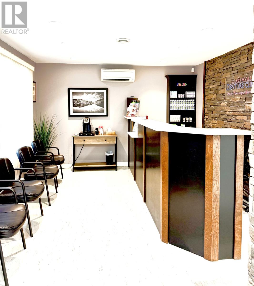 322 Memorial Drive, Clarenville, Newfoundland & Labrador  A5A 1P3 - Photo 3 - 1292397