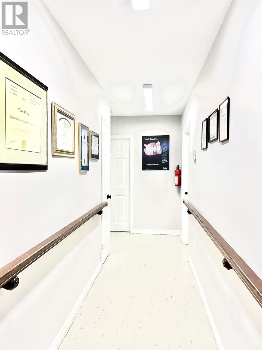 322 Memorial Drive, Clarenville, Newfoundland & Labrador  A5A 1P3 - Photo 4 - 1292397