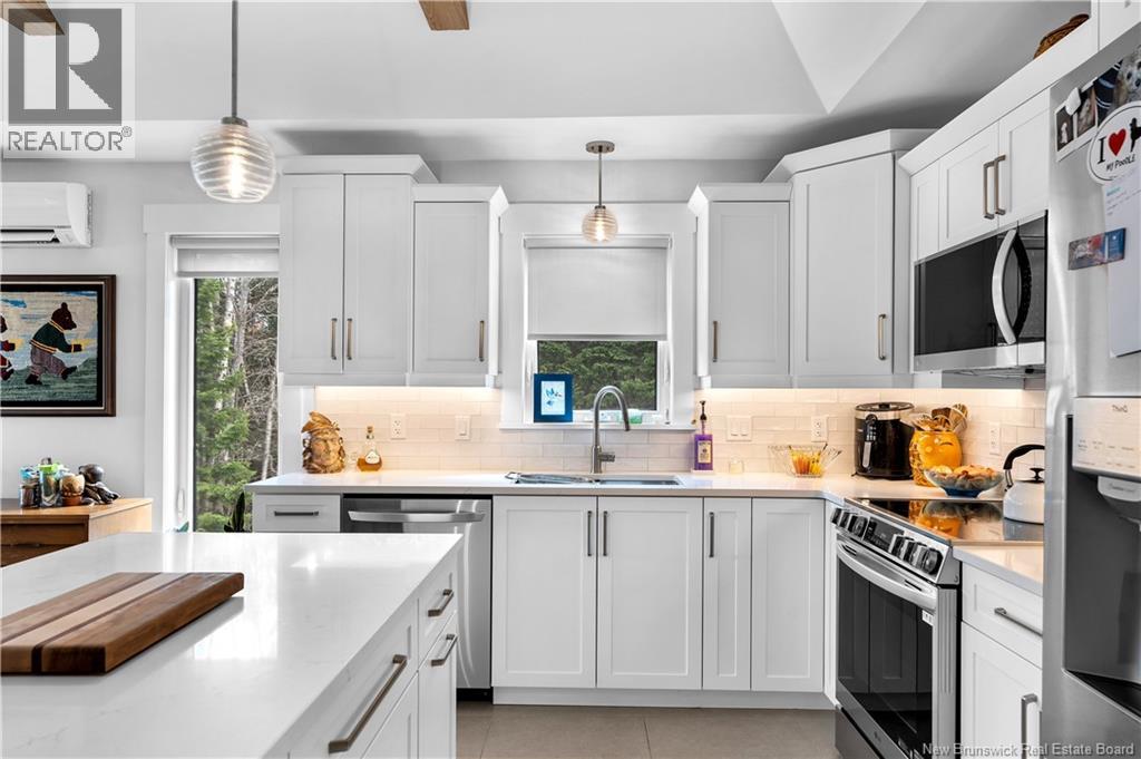 310 Damien, Dieppe, New Brunswick  E1A 5V6 - Photo 7 - NB130086
