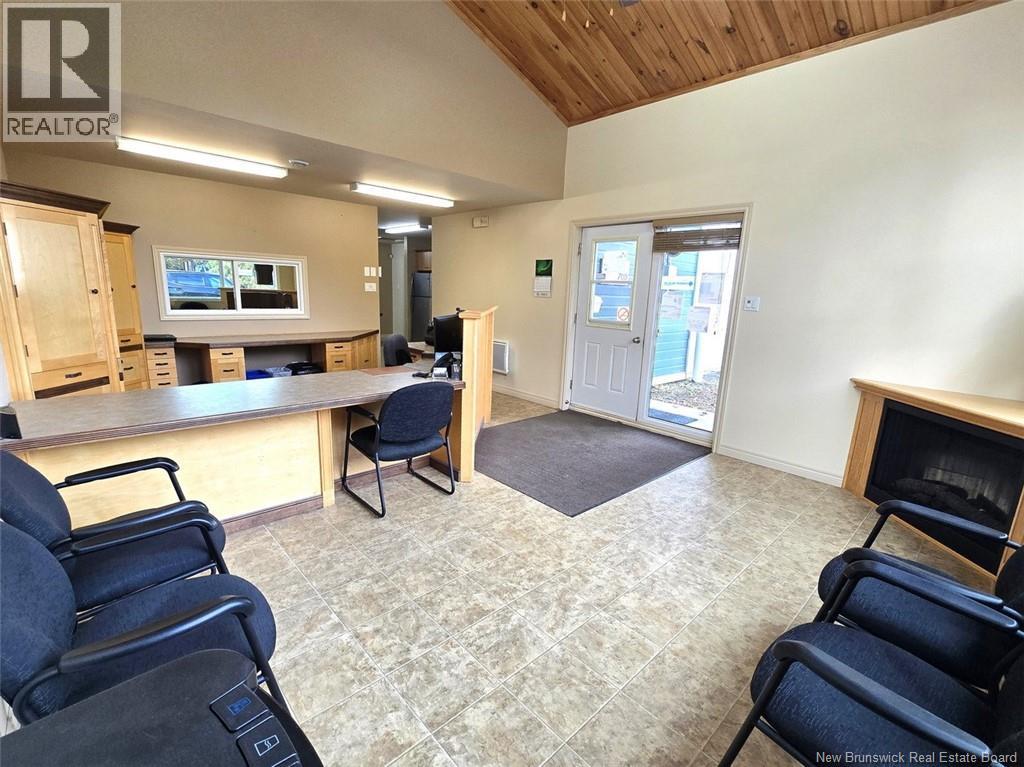 700 Victoria Street, Edmundston, New Brunswick  E3V 3S9 - Photo 3 - NB130024