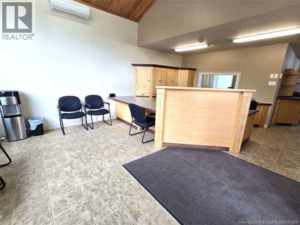 700 Victoria Street, Edmundston, New Brunswick  E3V 3S9 - Photo 4 - NB130024