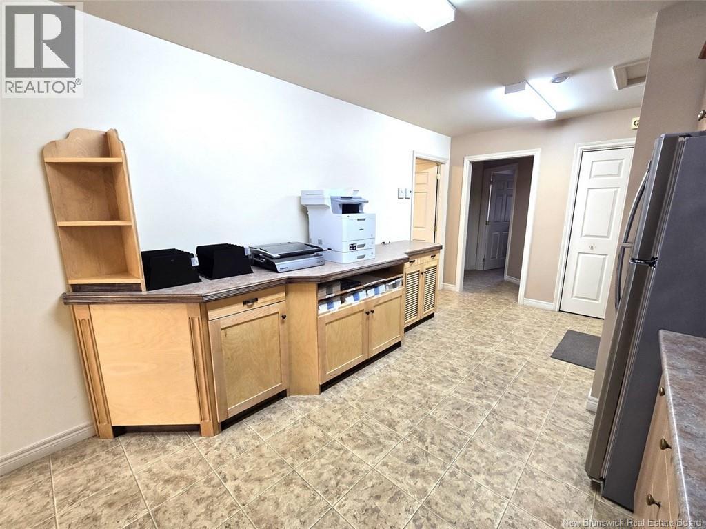 700 Victoria Street, Edmundston, New Brunswick  E3V 3S9 - Photo 9 - NB130024