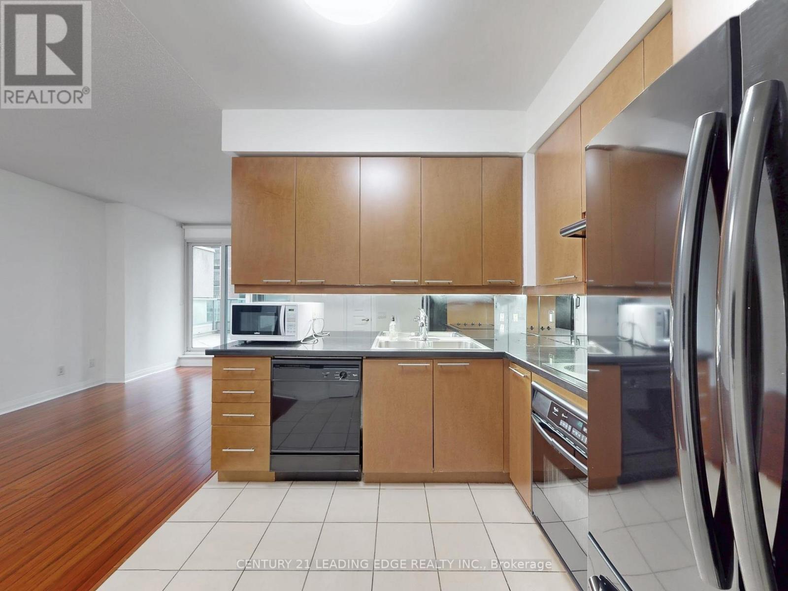 401 - 1121 Bay Street, Toronto, Ontario  M5S 3L9 - Photo 14 - C12537350