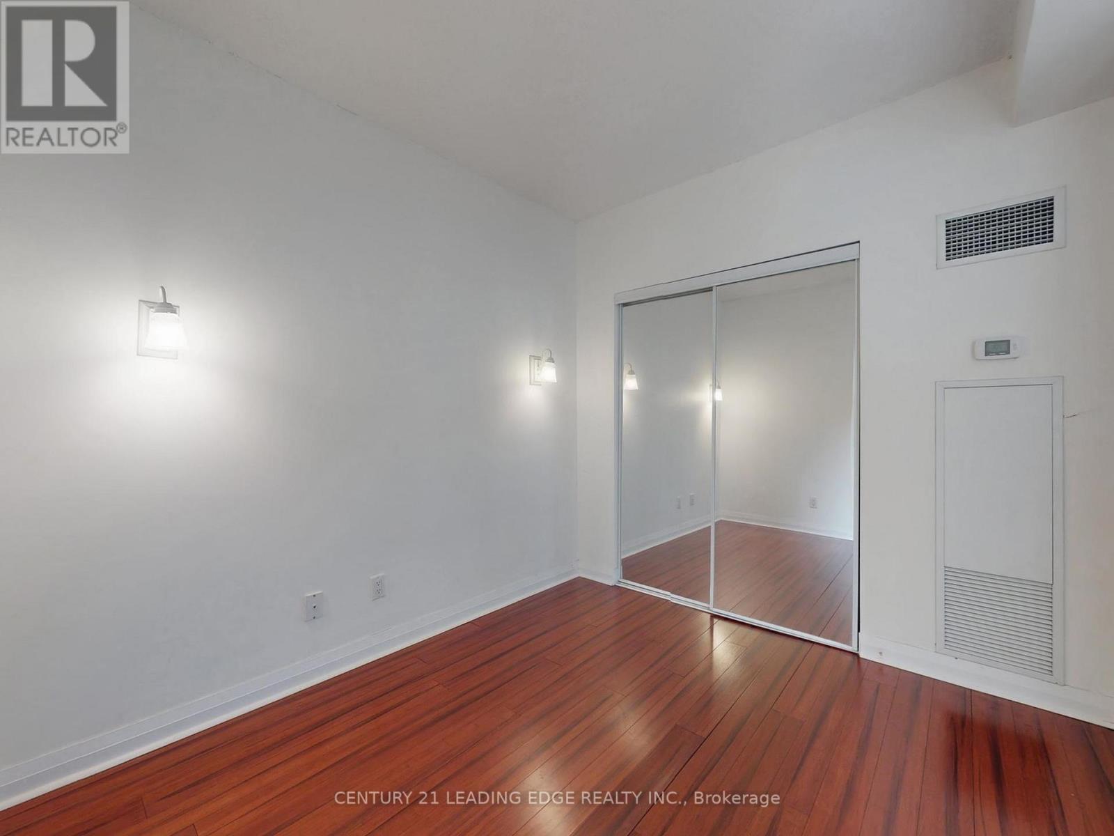 401 - 1121 Bay Street, Toronto, Ontario  M5S 3L9 - Photo 23 - C12537350