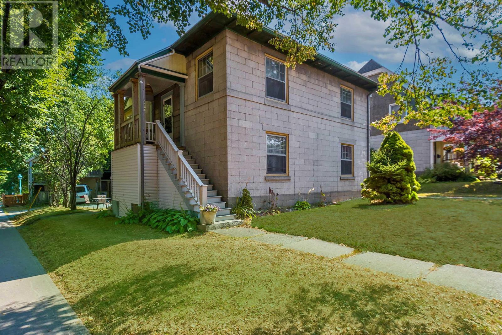 5508-5512 Sebastian Place, Halifax, Nova Scotia  B3K 2K6 - Photo 1 - 202520566