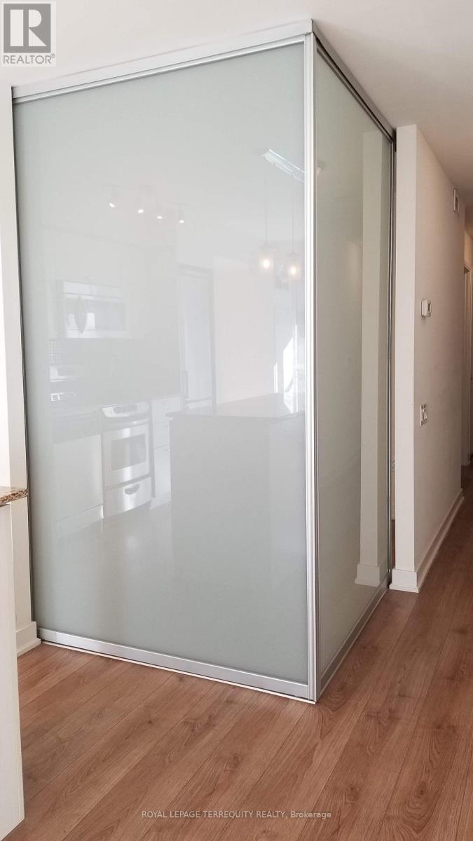 411 - 775 King Street W, Toronto, Ontario  M5V 2K3 - Photo 7 - C12540150