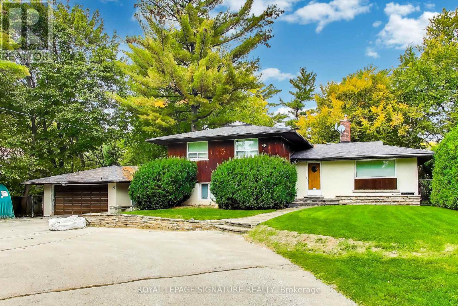 358 Spring Garden Avenue, Toronto, Ontario  M2N 5J7 - Photo 2 - C12540194