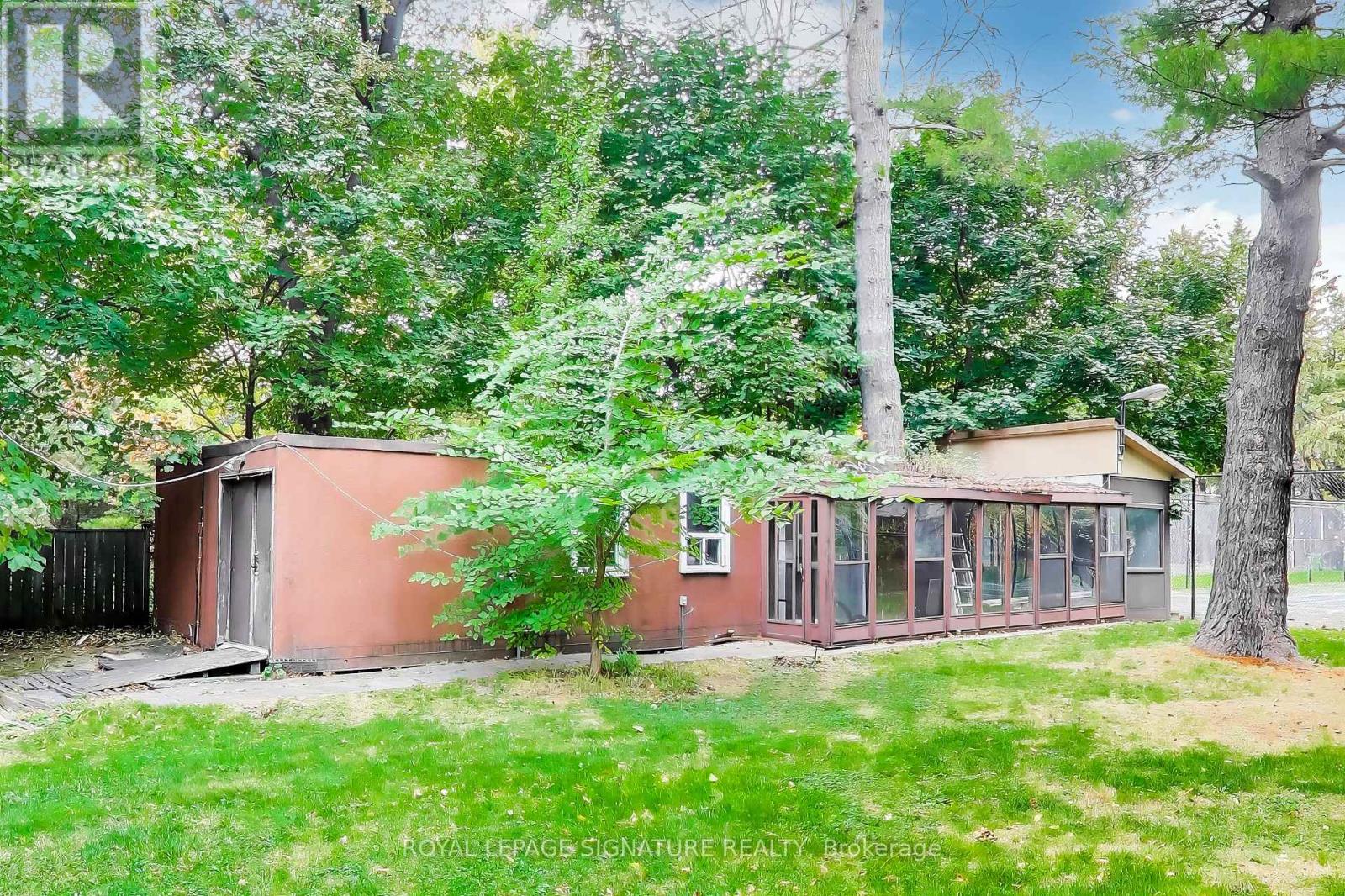 358 Spring Garden Avenue, Toronto, Ontario  M2N 5J7 - Photo 21 - C12540194