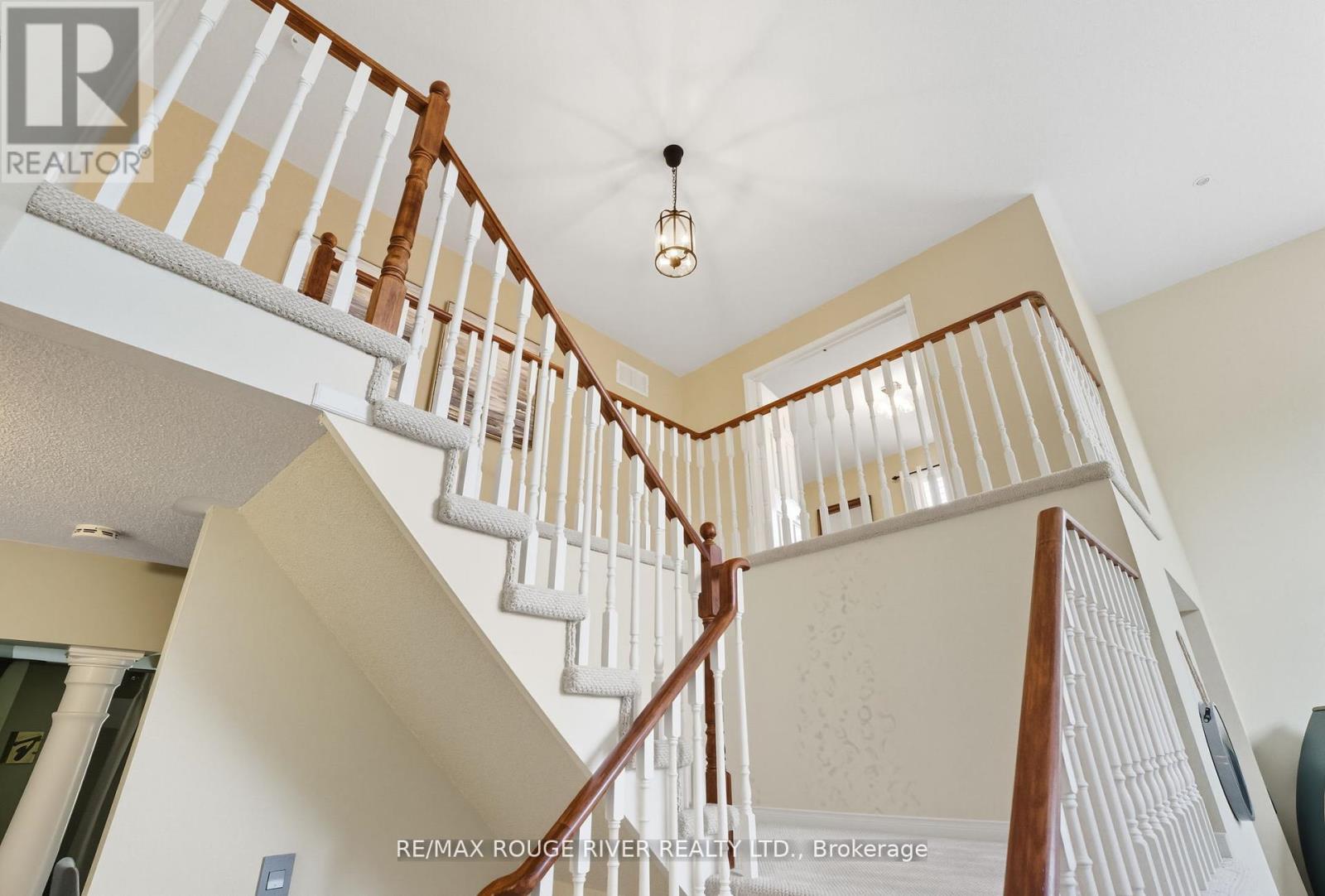 79 Watford Street, Whitby, Ontario  L1M 1E8 - Photo 3 - E12540326