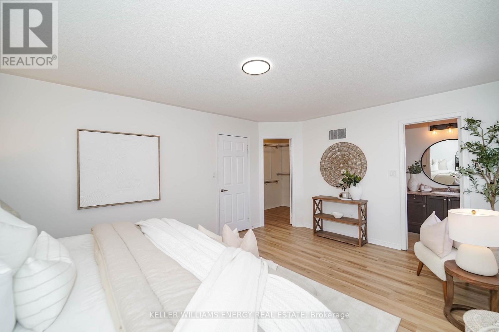 38 Elliottglen Drive, Ajax, Ontario  L1Z 0H2 - Photo 16 - E12540500