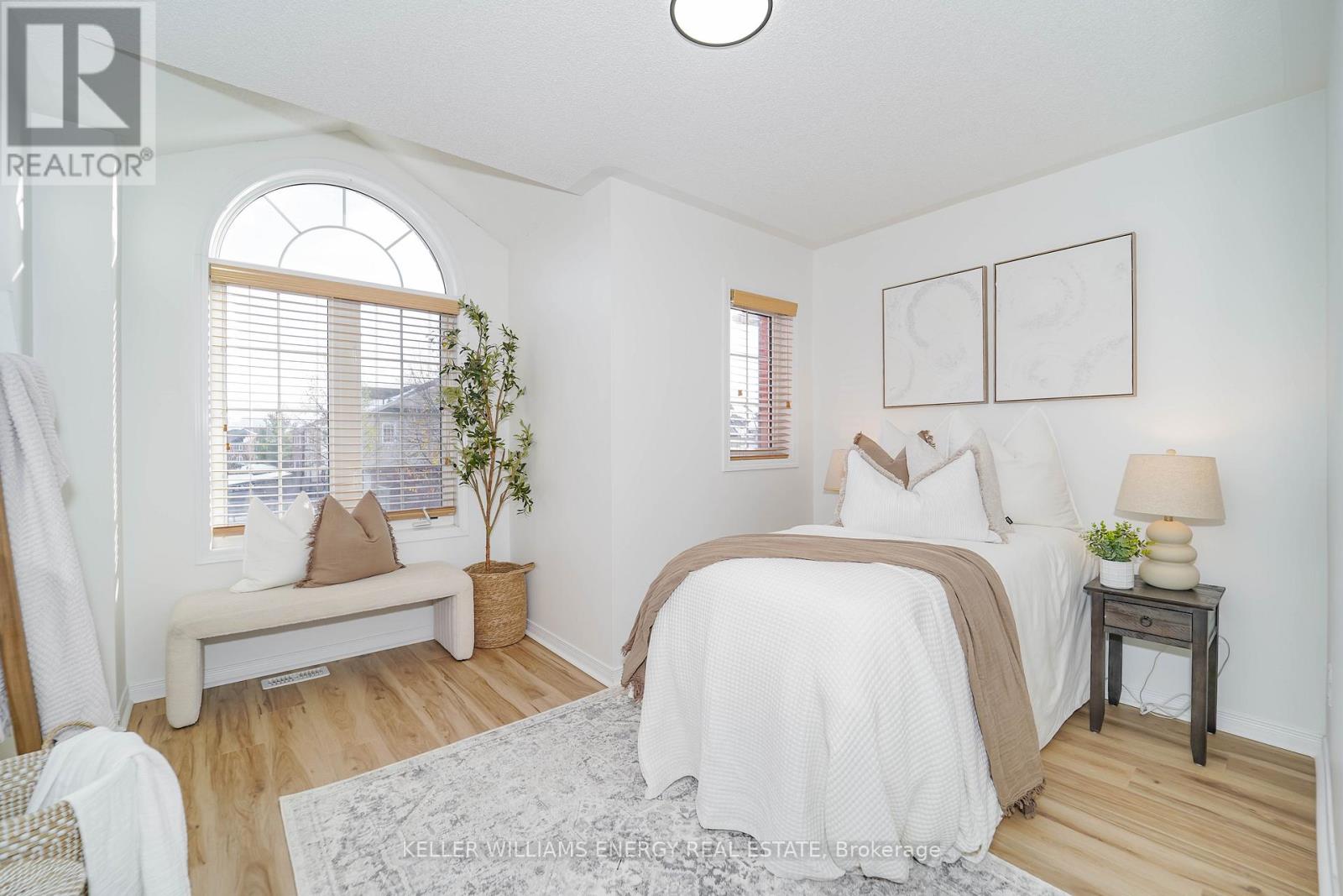 38 Elliottglen Drive, Ajax, Ontario  L1Z 0H2 - Photo 19 - E12540500