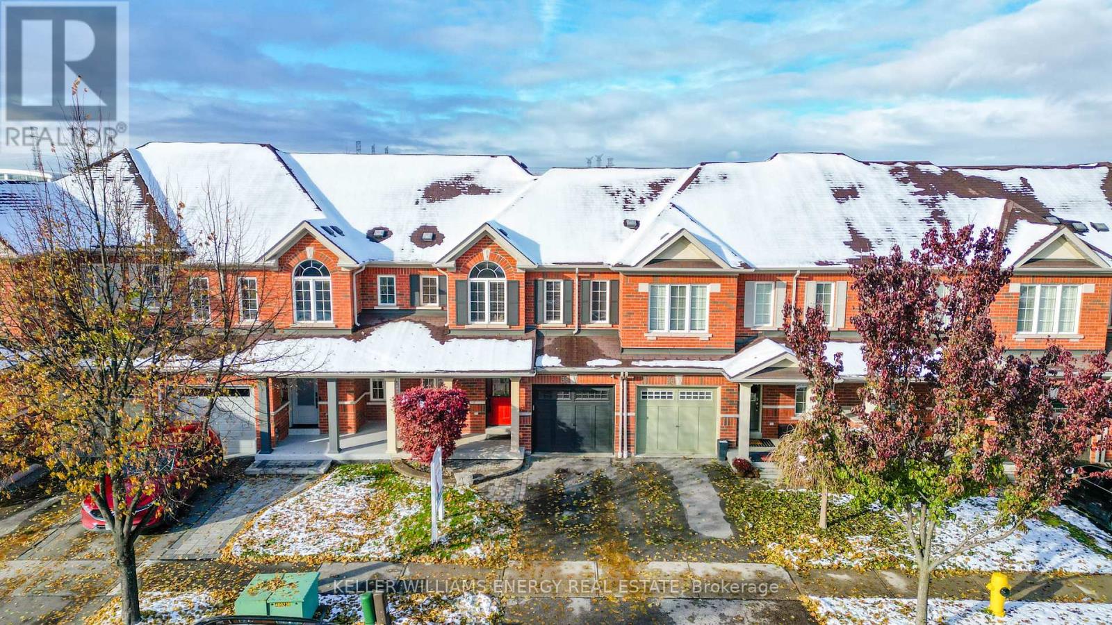 38 Elliottglen Drive, Ajax, Ontario  L1Z 0H2 - Photo 2 - E12540500