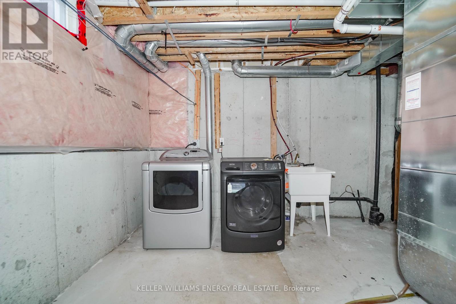 38 Elliottglen Drive, Ajax, Ontario  L1Z 0H2 - Photo 26 - E12540500