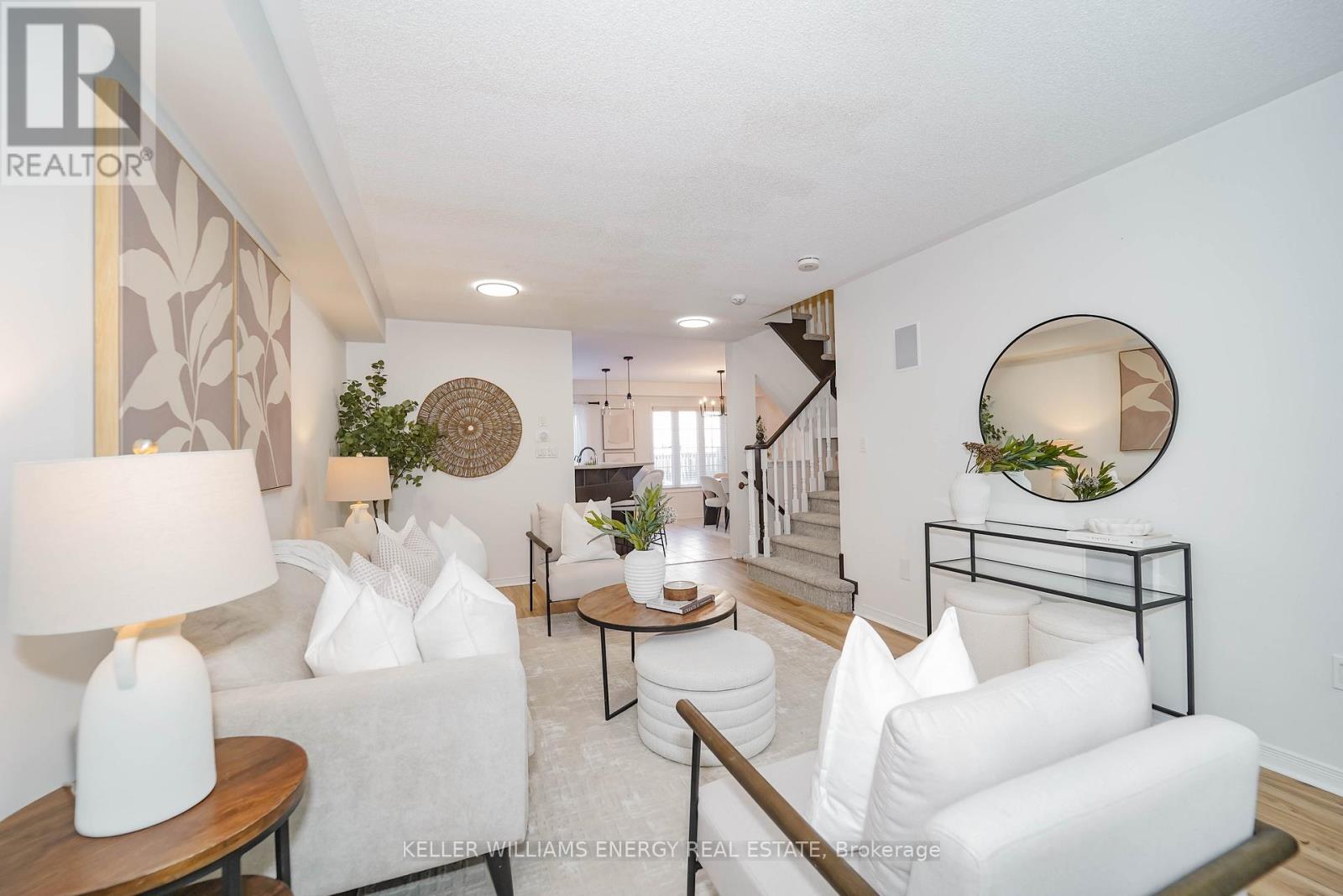 38 Elliottglen Drive, Ajax, Ontario  L1Z 0H2 - Photo 6 - E12540500