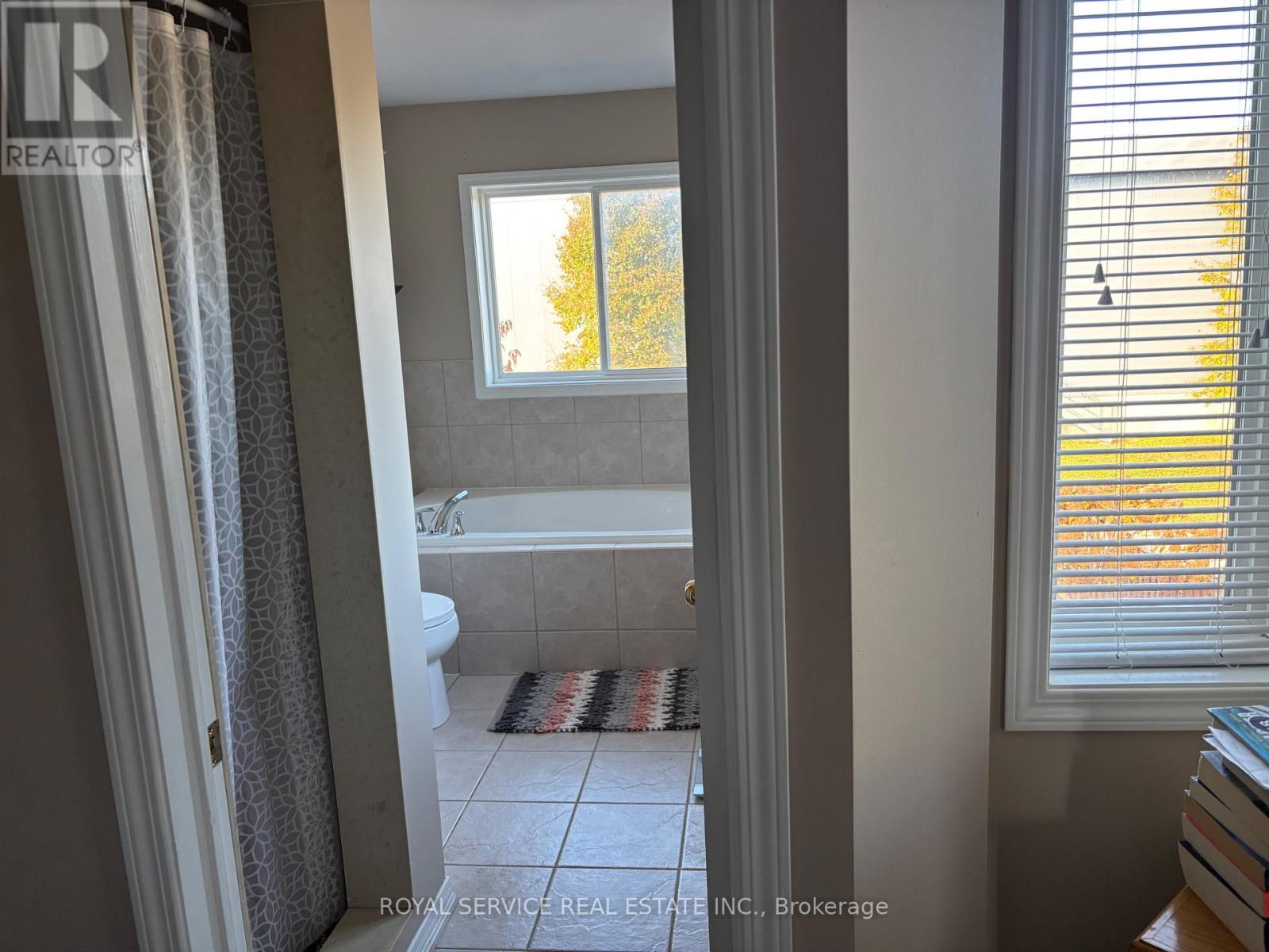 754 Carlisle Street, Cobourg, Ontario K9A 0C6 - Photo 16 - X12540476