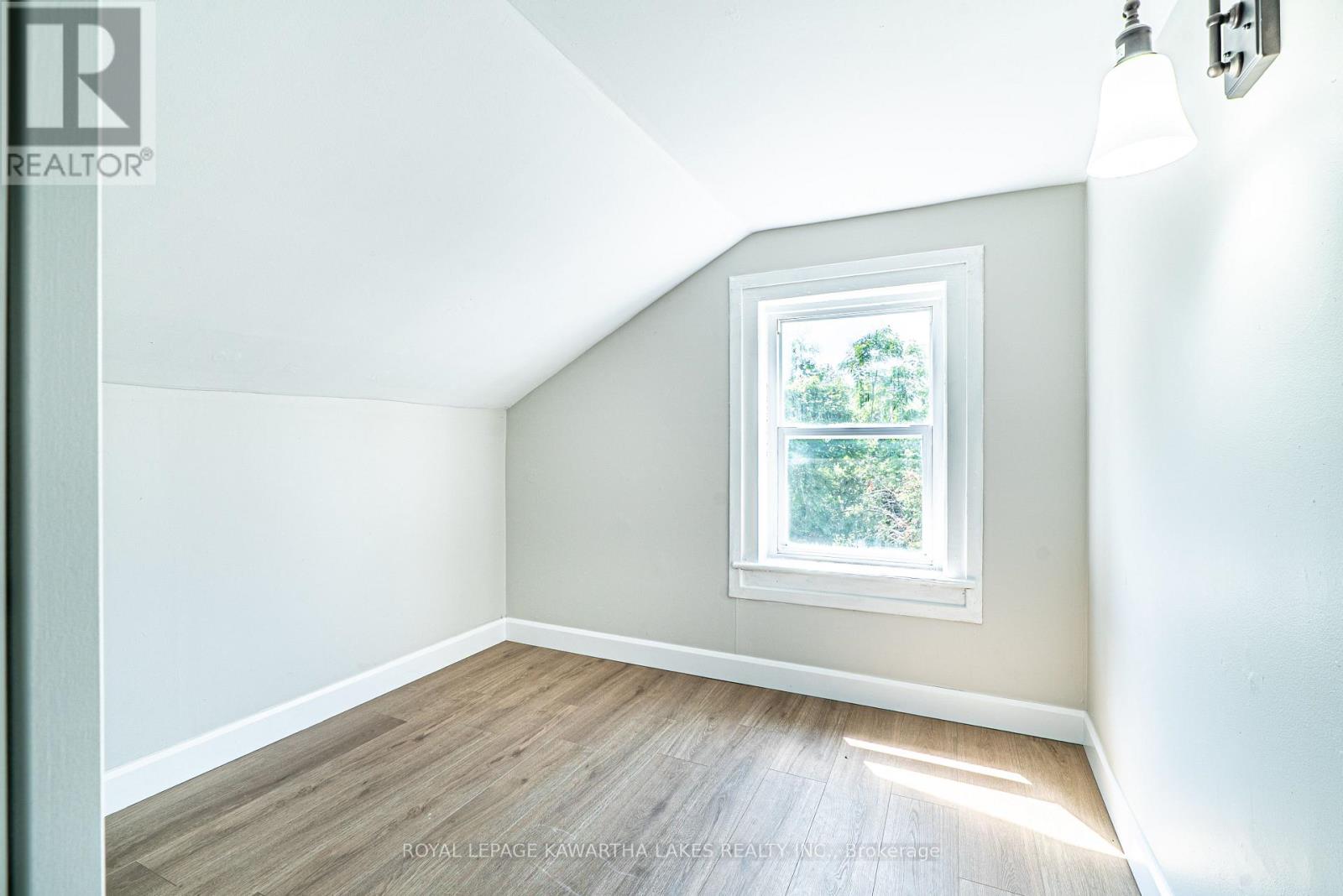 50 St Patrick Street, Kawartha Lakes, Ontario K9V 1R3 - Photo 16 - X12540502