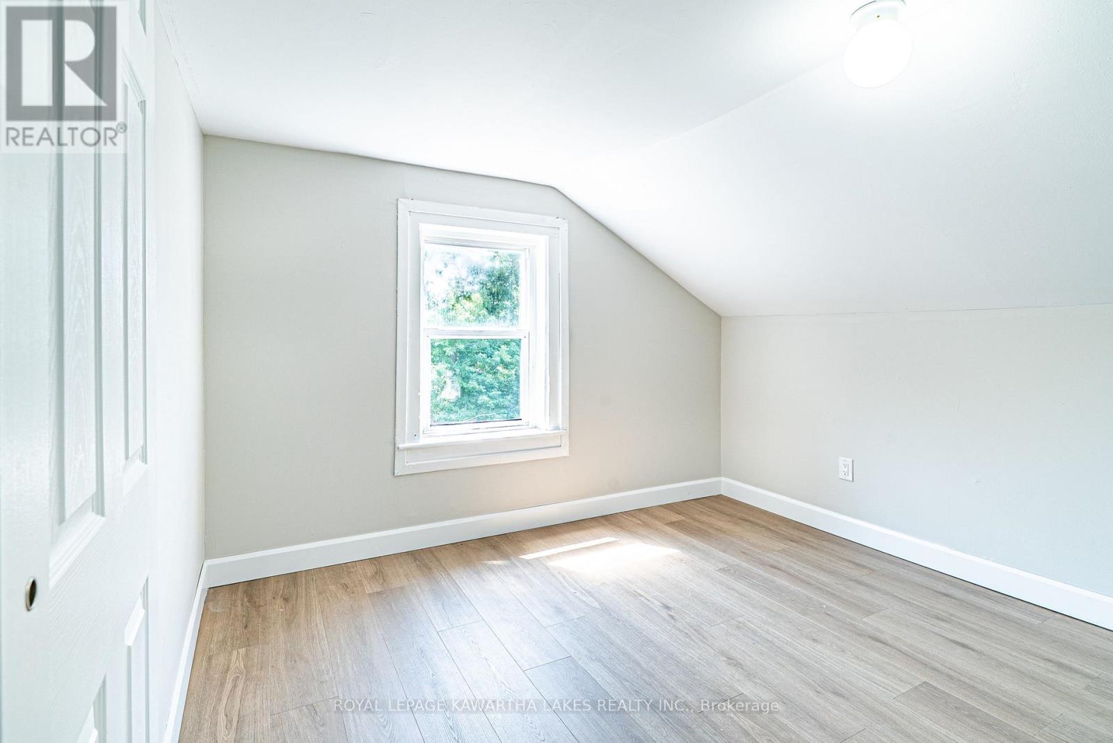 50 St Patrick Street, Kawartha Lakes, Ontario K9V 1R3 - Photo 17 - X12540502