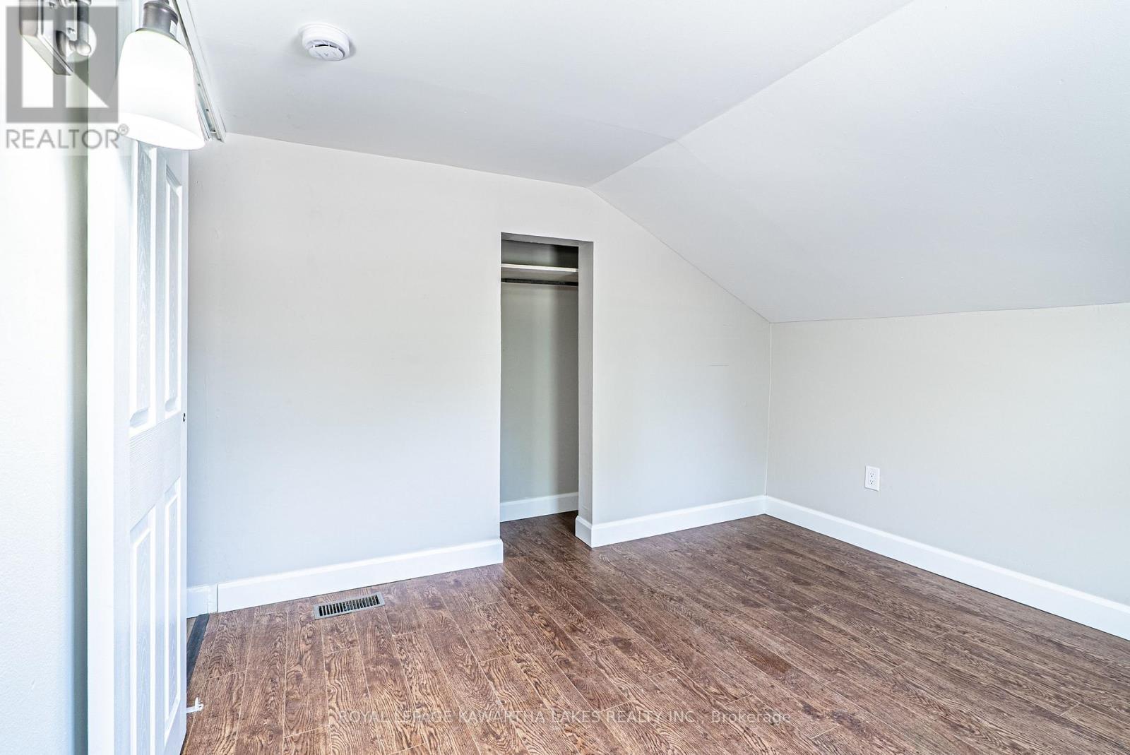 50 St Patrick Street, Kawartha Lakes, Ontario K9V 1R3 - Photo 20 - X12540502