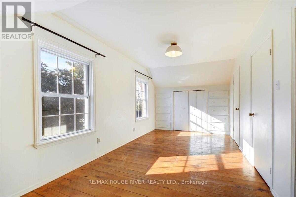 1140 Heritage Line, Otonabee-South Monaghan, Ontario K0L 2G0 - Photo 23 - X12540530