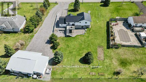 1640 Carman Road, Quinte West, Ontario  K8V 5P4 - Photo 42 - X12540538