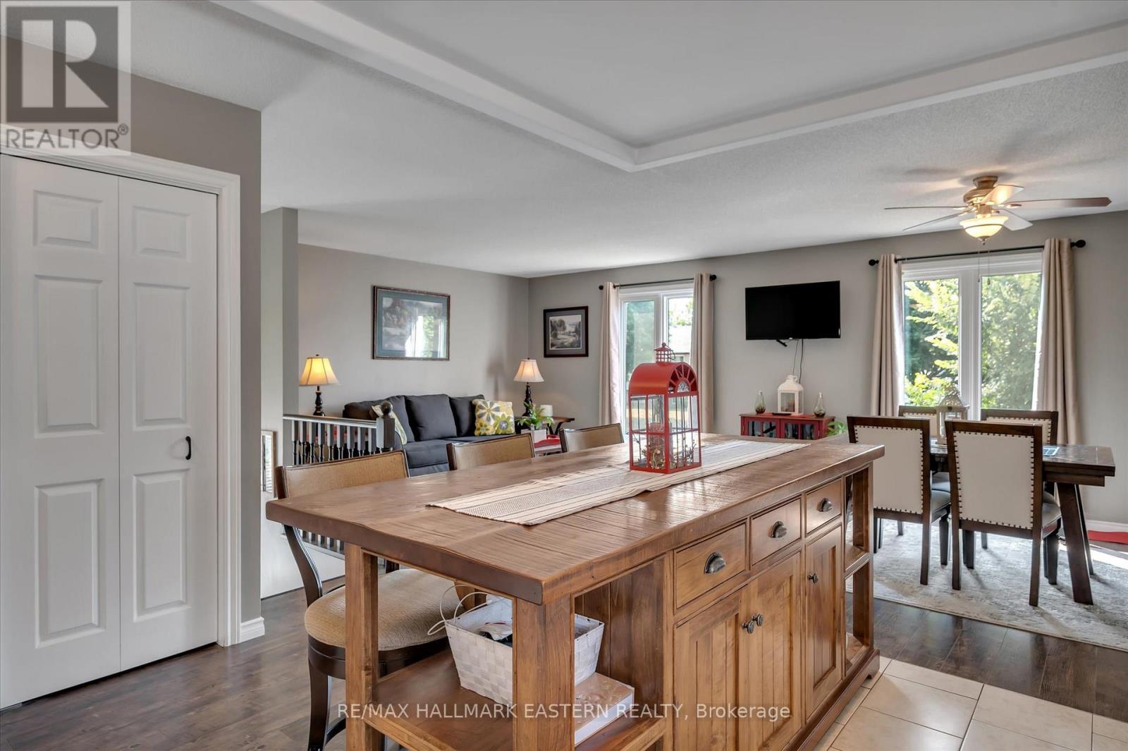 2574 Foxmeadow Road, Peterborough, Ontario K9L 1X2 - Photo 12 - X12540548