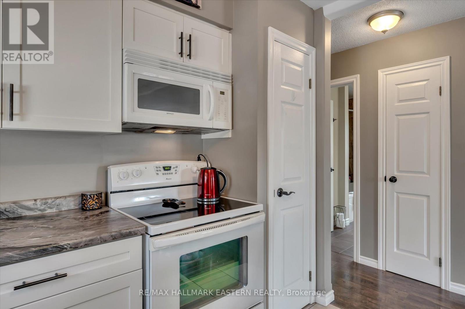 2574 Foxmeadow Road, Peterborough, Ontario K9L 1X2 - Photo 15 - X12540548