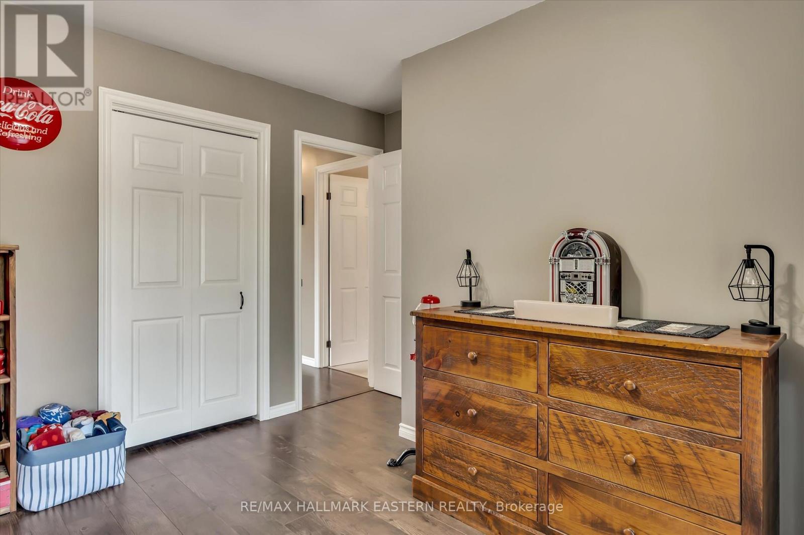 2574 Foxmeadow Road, Peterborough, Ontario K9L 1X2 - Photo 23 - X12540548