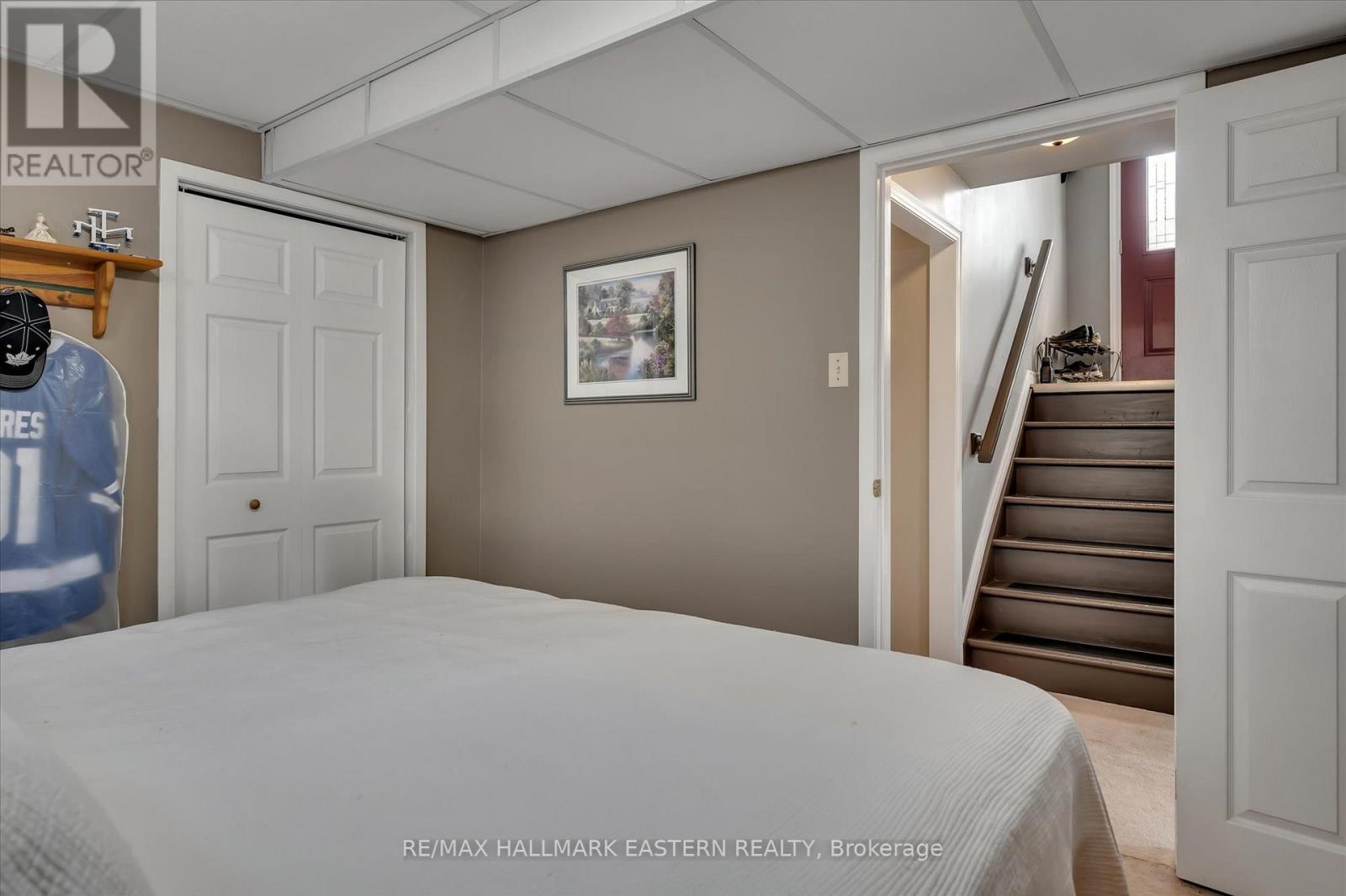 2574 Foxmeadow Road, Peterborough, Ontario K9L 1X2 - Photo 32 - X12540548