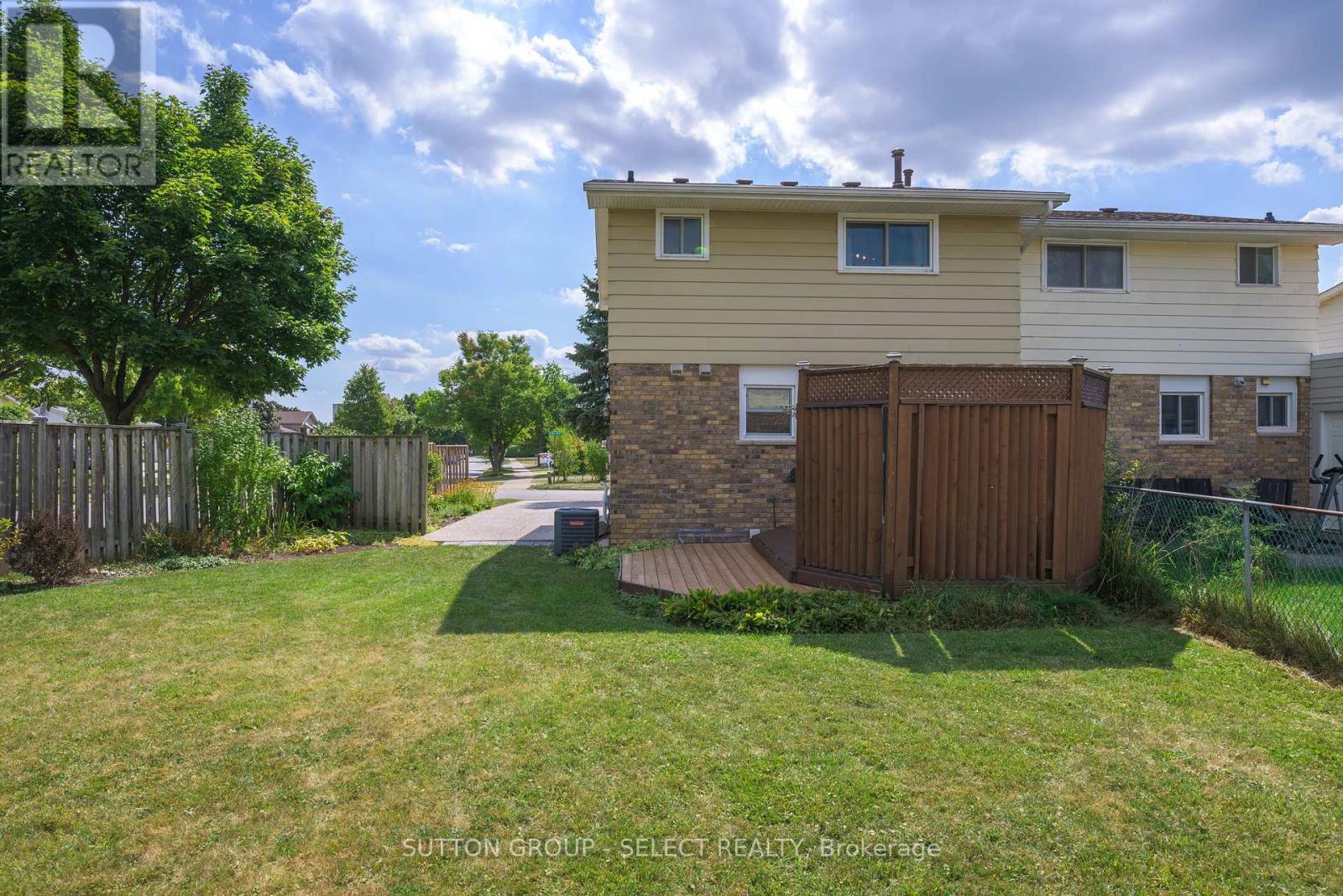 96 Elvira Crescent, London South, Ontario  N6E 2P5 - Photo 11 - X12540236