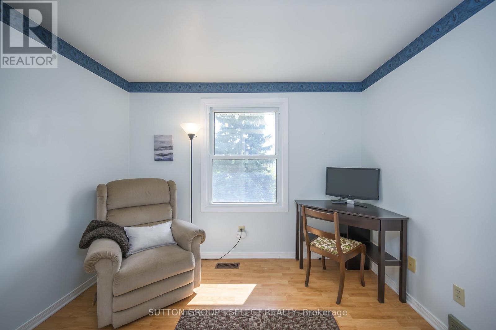 96 Elvira Crescent, London South, Ontario  N6E 2P5 - Photo 23 - X12540236