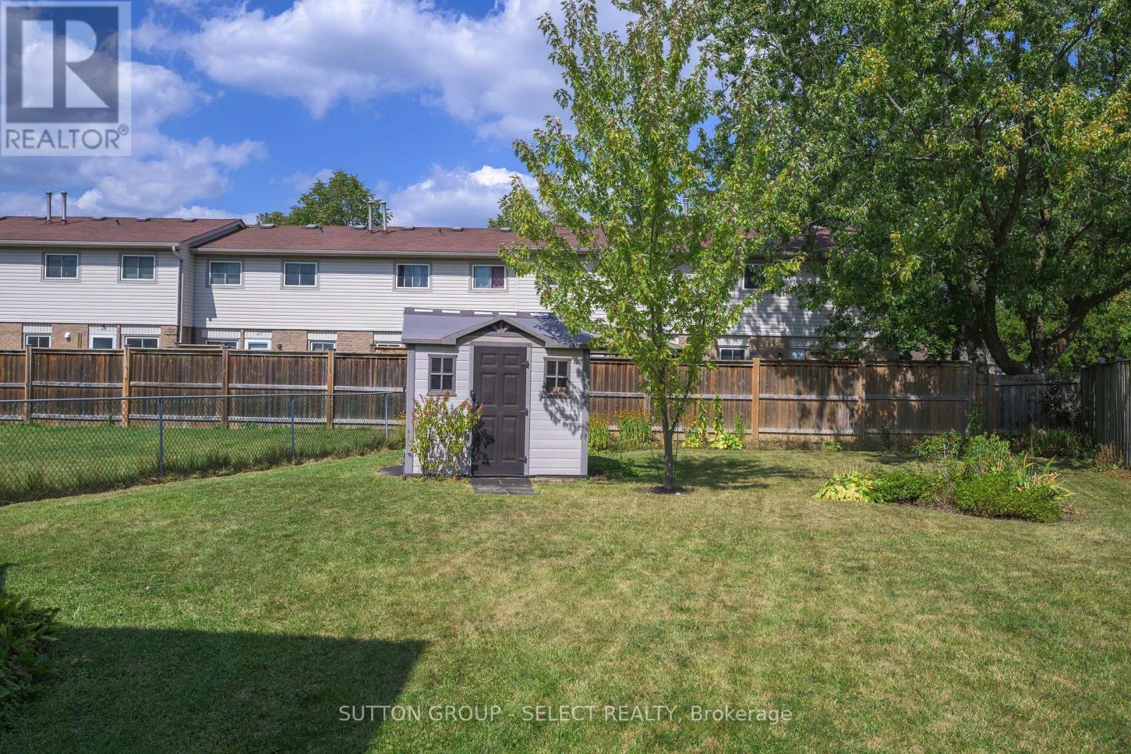 96 Elvira Crescent, London South, Ontario  N6E 2P5 - Photo 7 - X12540236